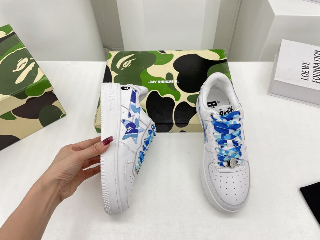 B*APE SNEAKERS
